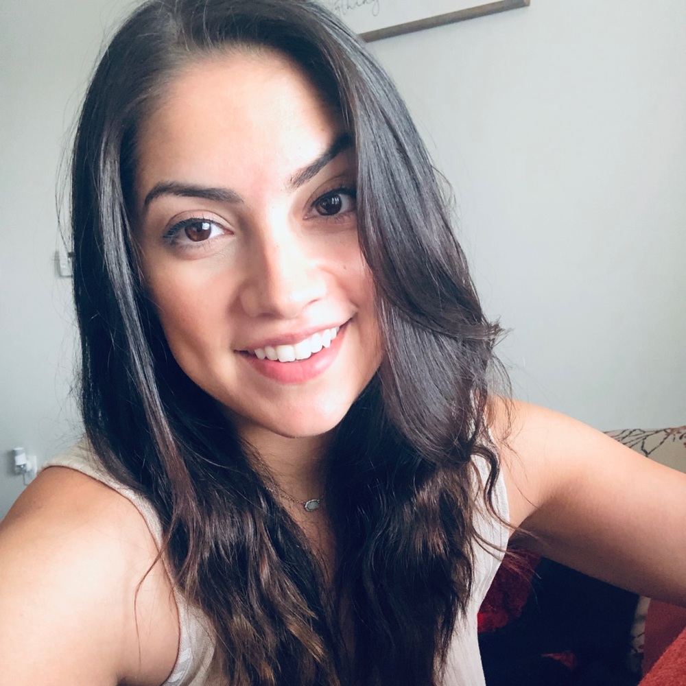 Meet your Posher, Maria vanessa